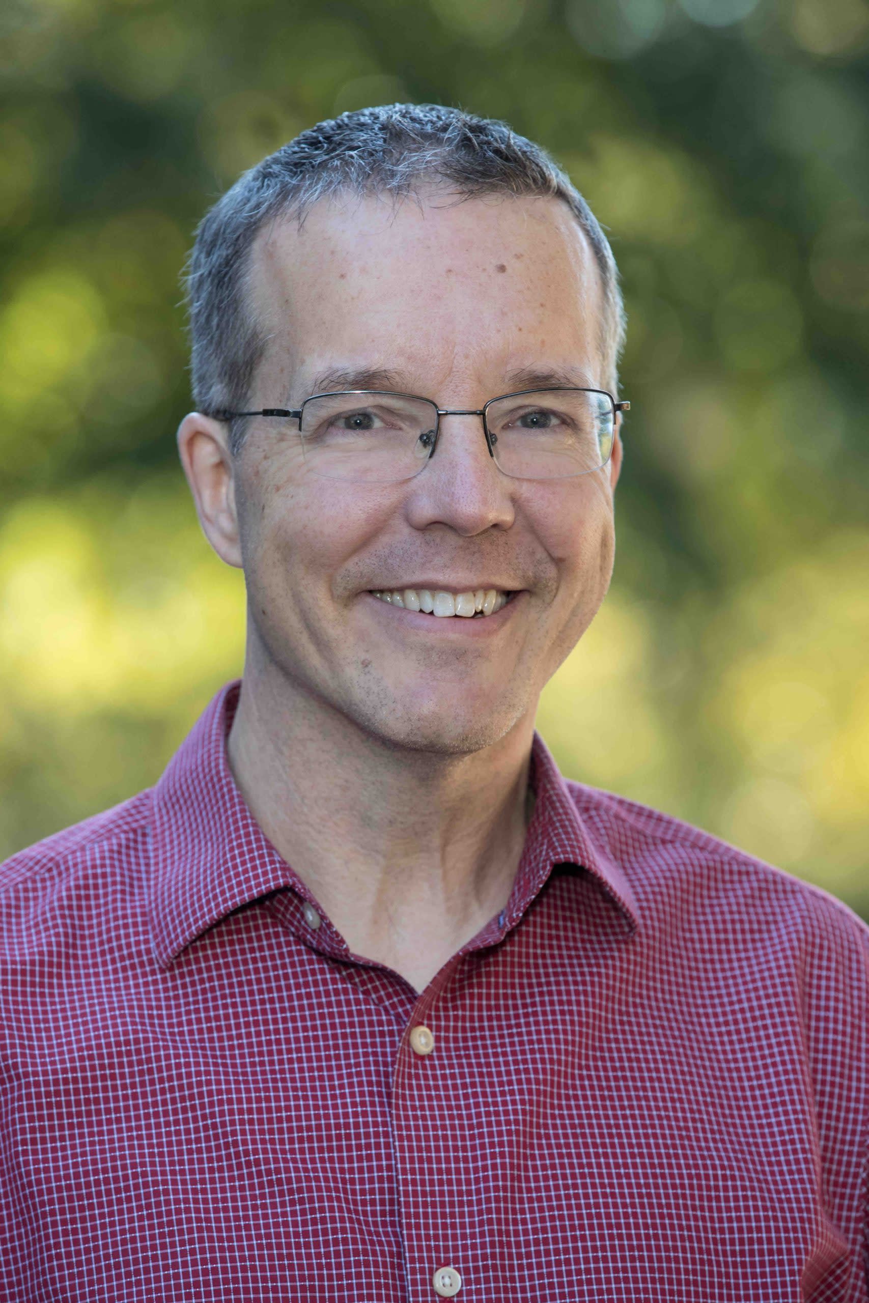 Brent Sweitzer, LPC, is a Registered Play Therapist and helps families navigate divorce