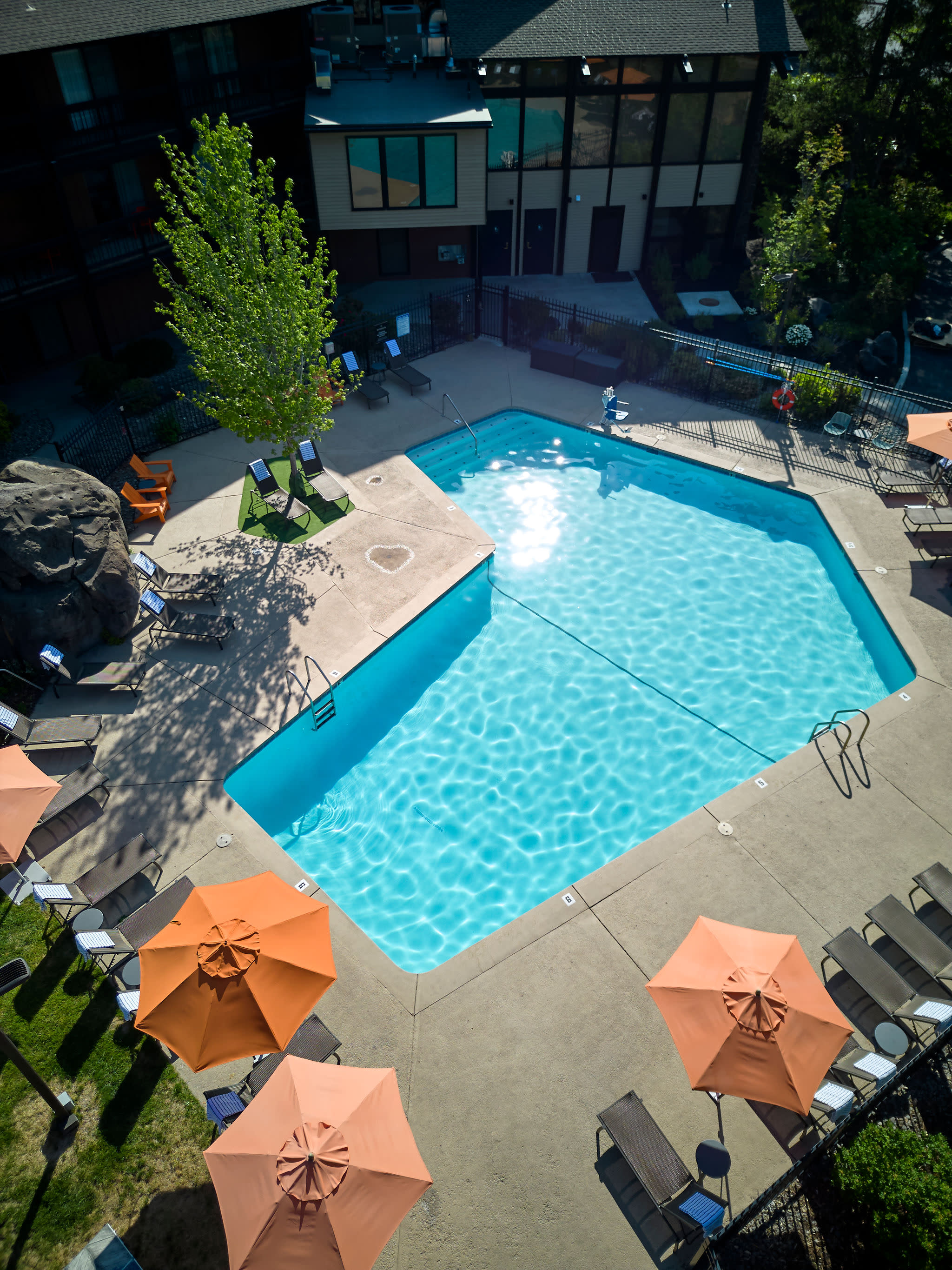 pool, outdoor, swimming, riverhouse, bend, oregon