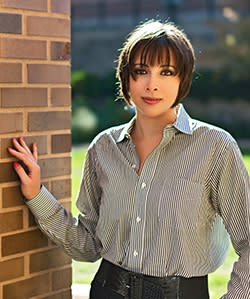 Jennifer Headshot