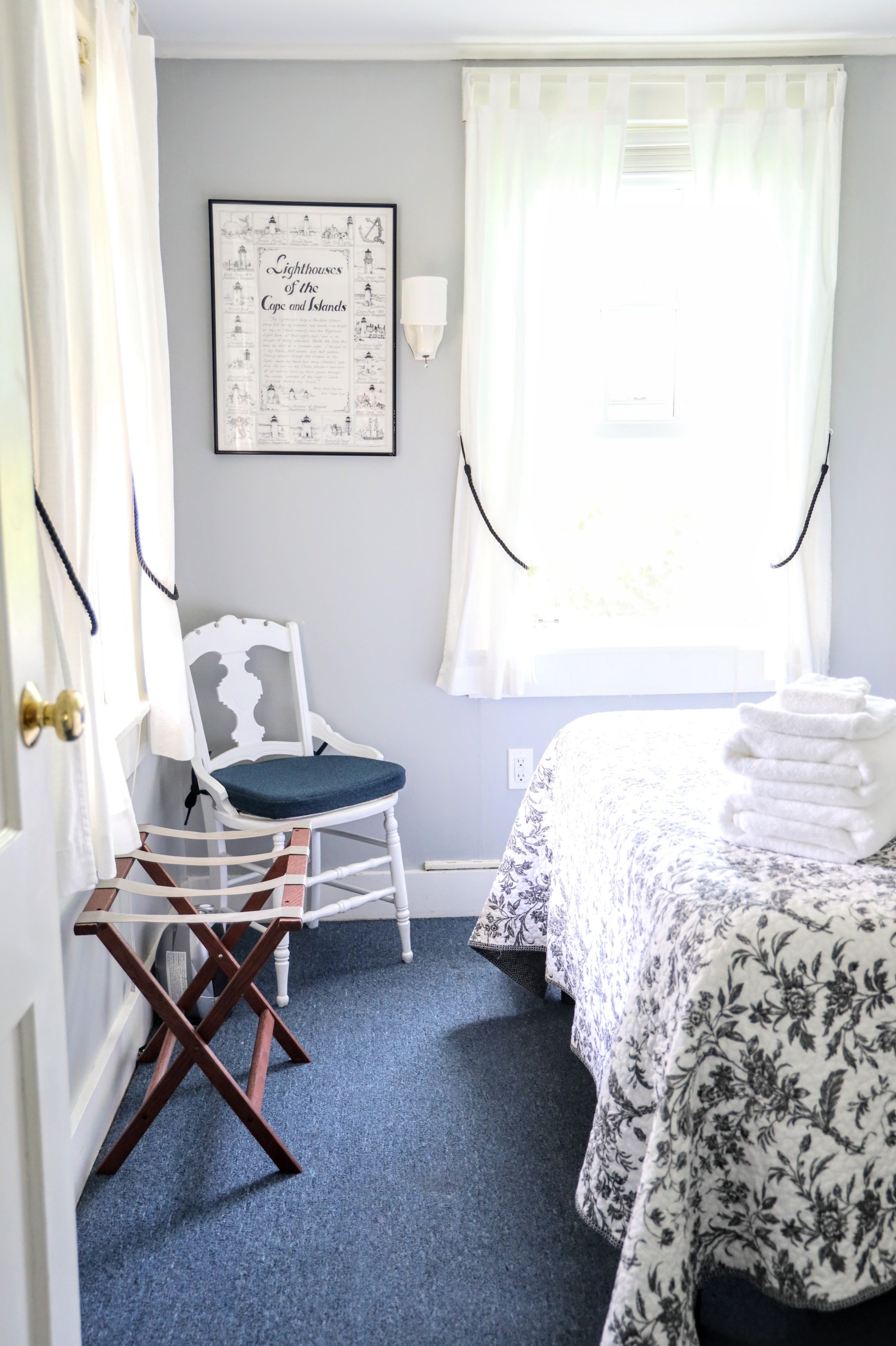 Cape Codder Guest House Room 6