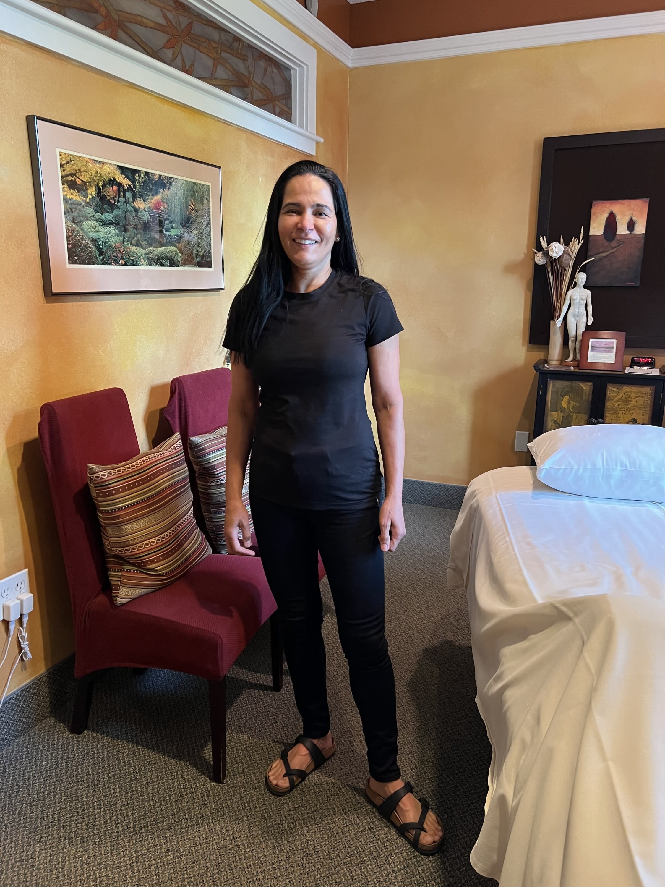 Cleo De Oliveira, LMT