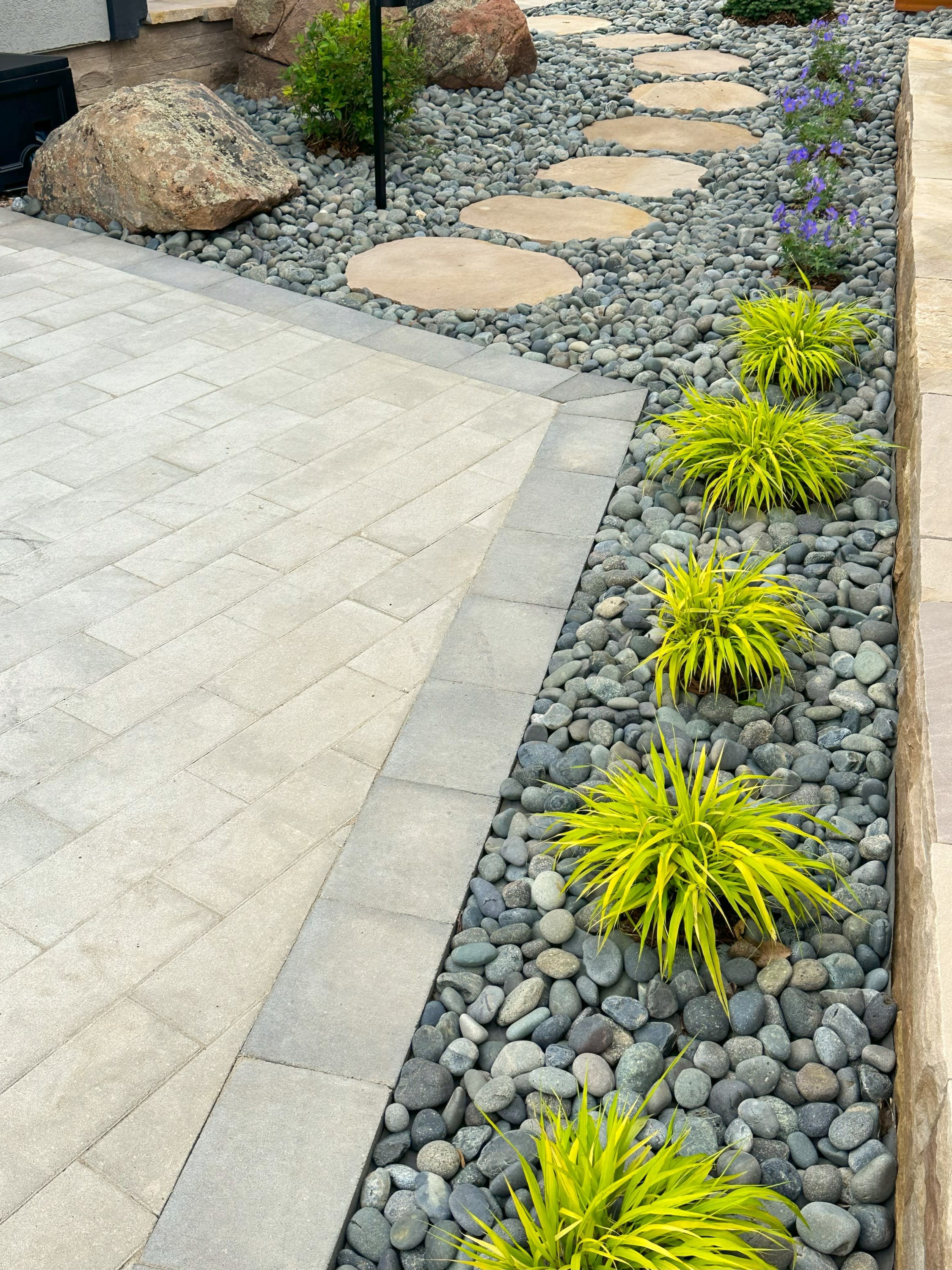 modern-landscaping-paver-patio-boulder-co