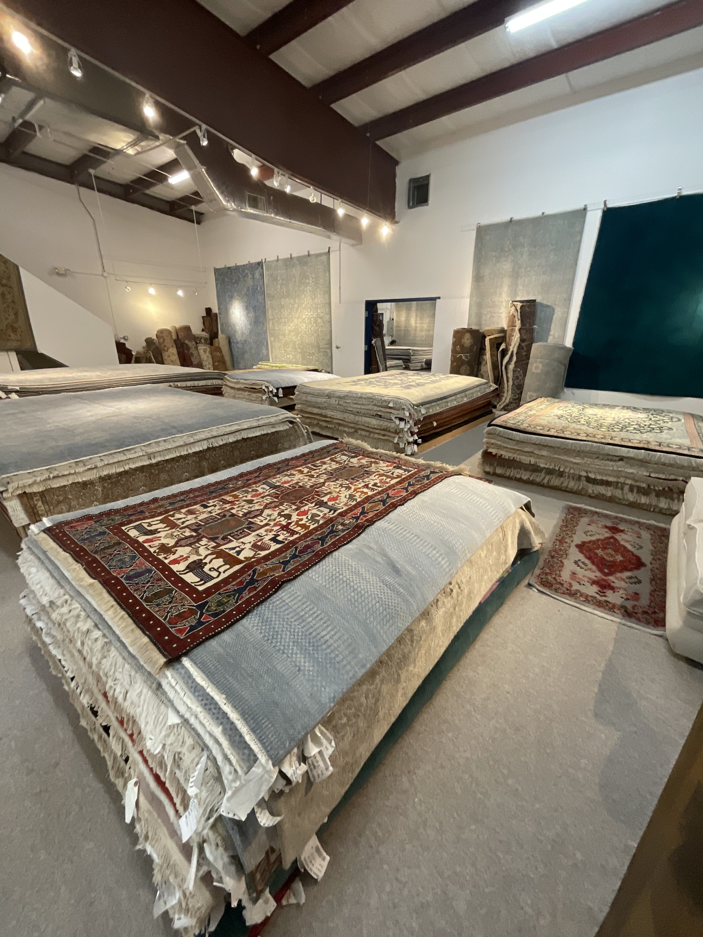 Oriental rugs  store