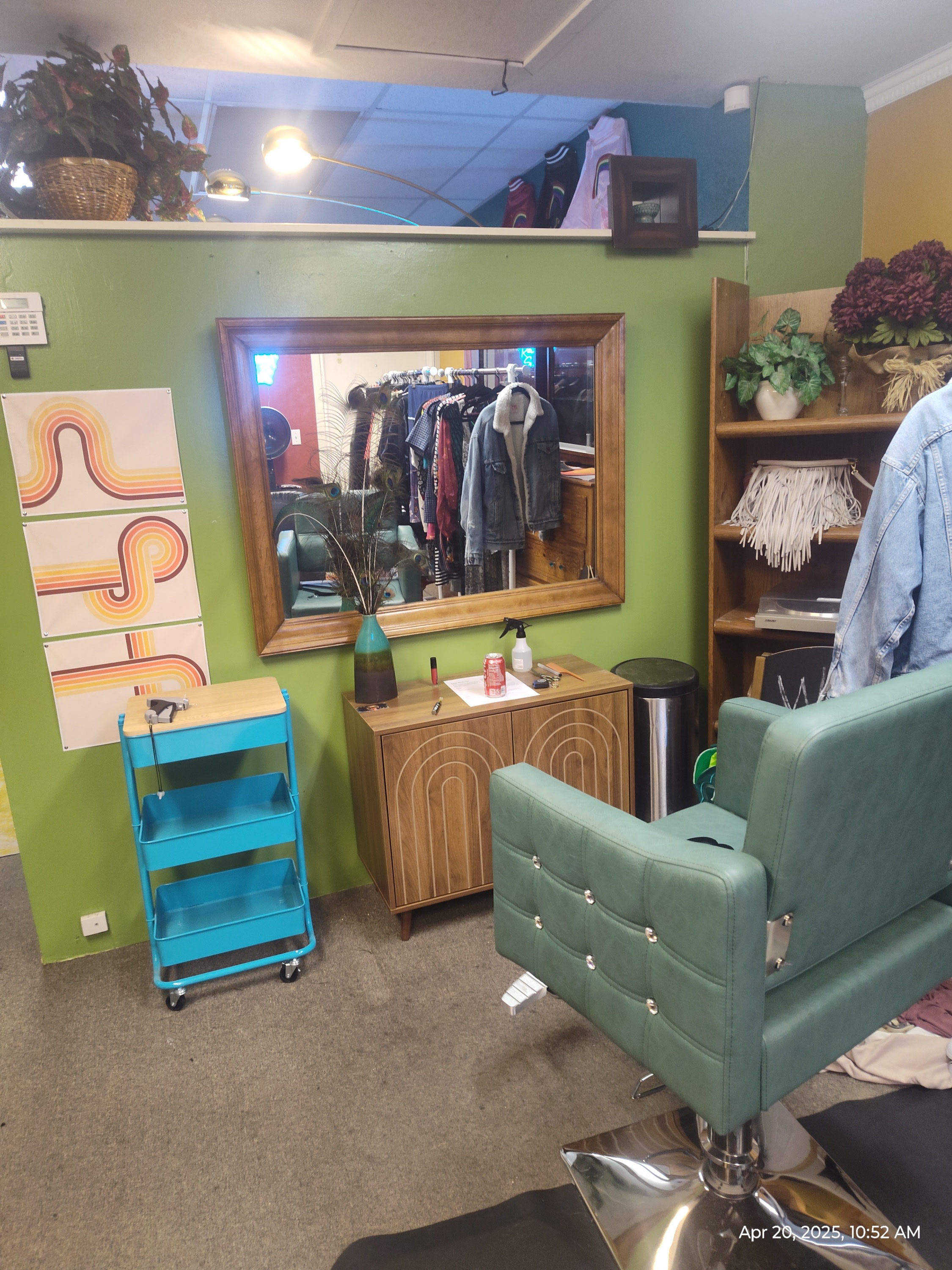 Rainbow Salon