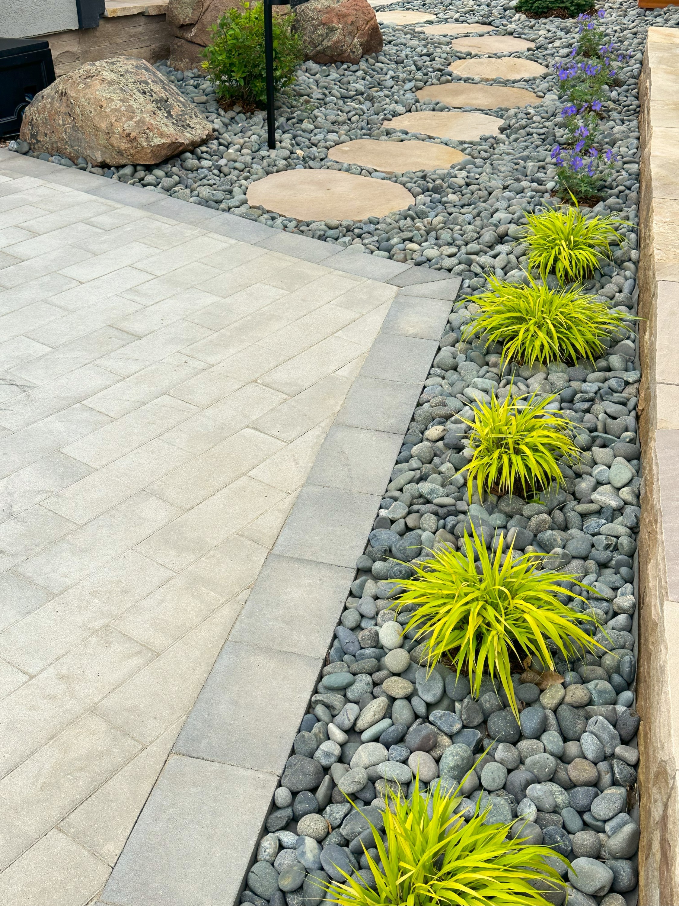 modern-landscaping-paver-patio-boulder-co