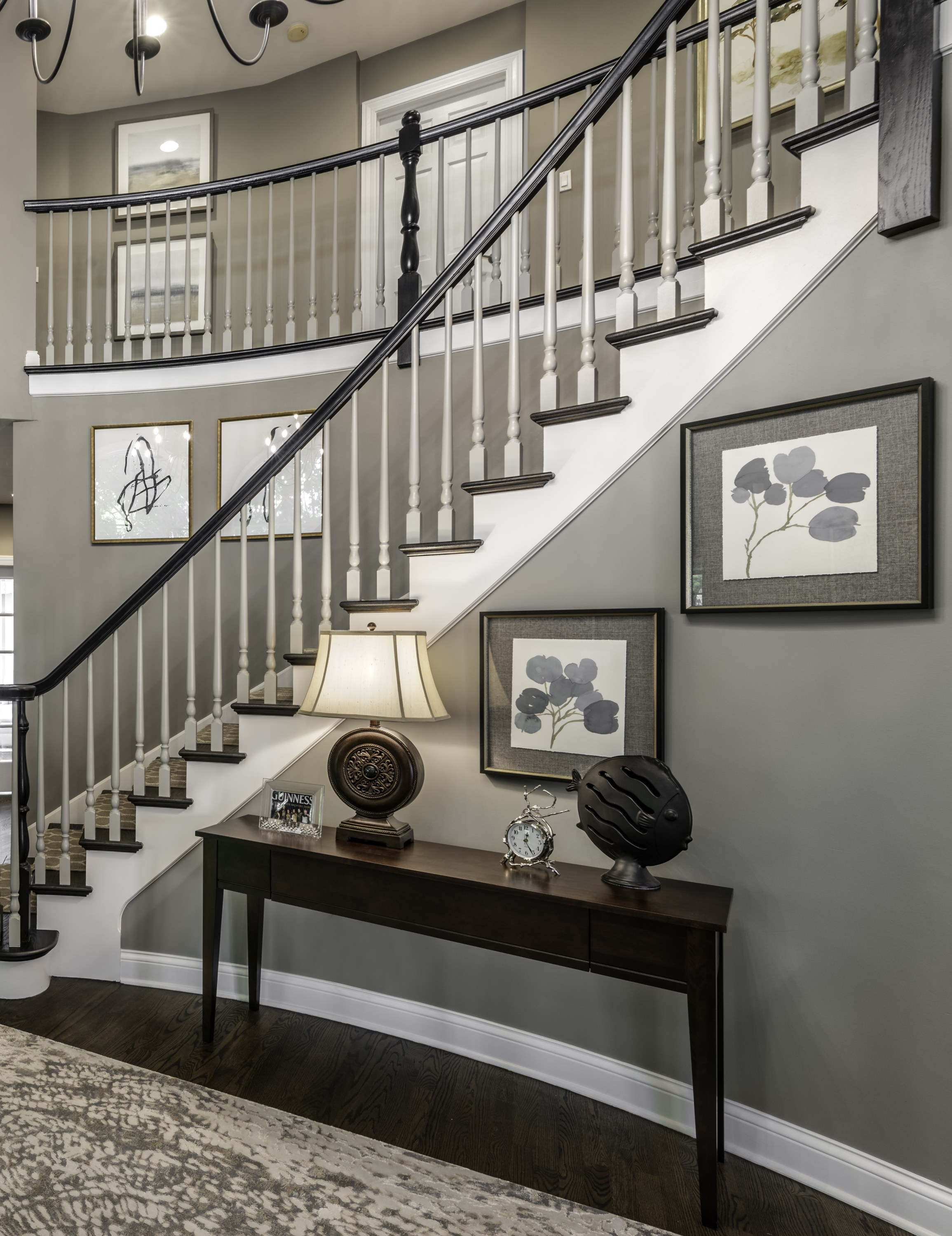 Crystal Lake Interior Design Consultant | Home Furnishing & Accessories