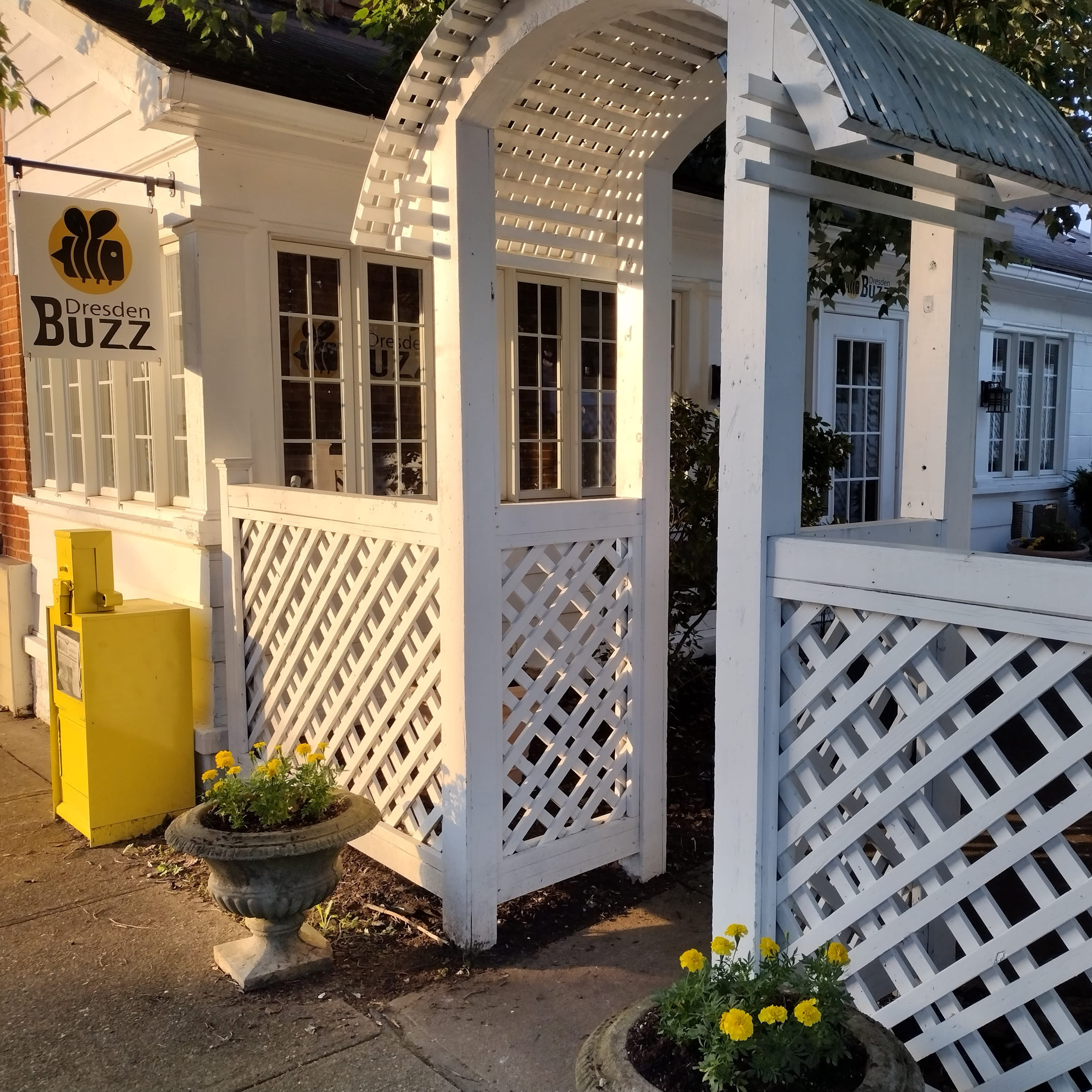 outside entrance of the Dresden Buzz office located at 700 Main Street in Dresden, Ohio.