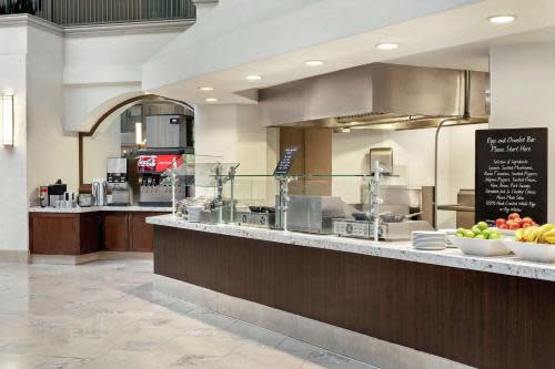 Embassy Suites Santa Ana Orange County Airport North