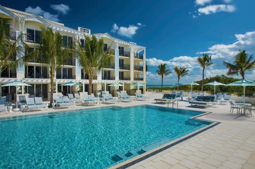 Hutchinson Shores Resort & Spa Pool View