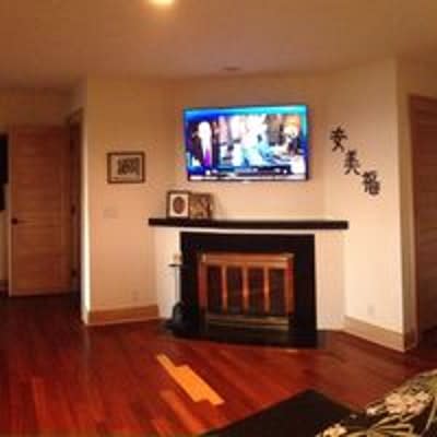 TYES CUSTOM STEREO AND DESIGN LOGO BAINBRIDGE ISLAND