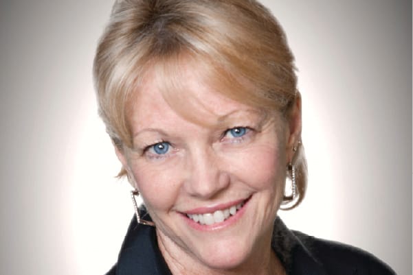 Deborah De La Flor AIFD CFD PFCI