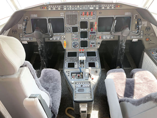 2002 Falcon 2000 Serial Number 194 - Cockpit View