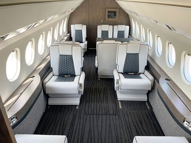 2002 Falcon 2000 Serial Number 194 - Cabin View