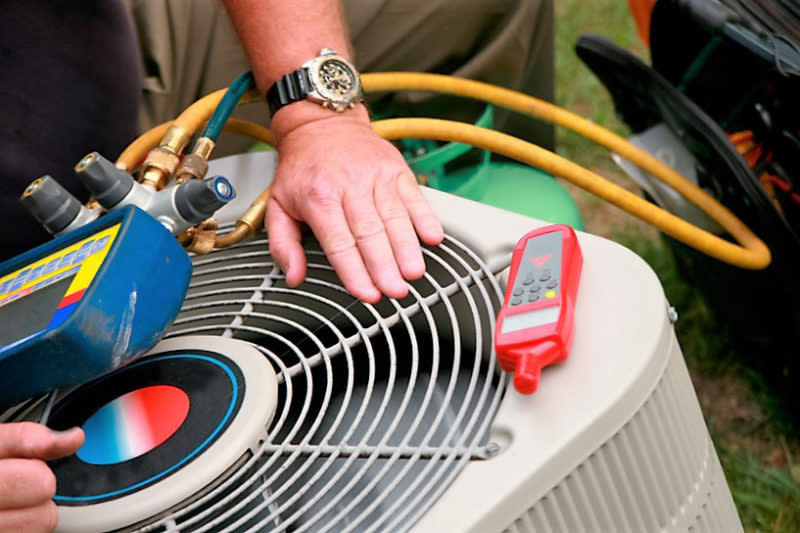 Heat Pump or Furnace This Winter: Service Techs Compare Install, Efficiency, and Upkeep