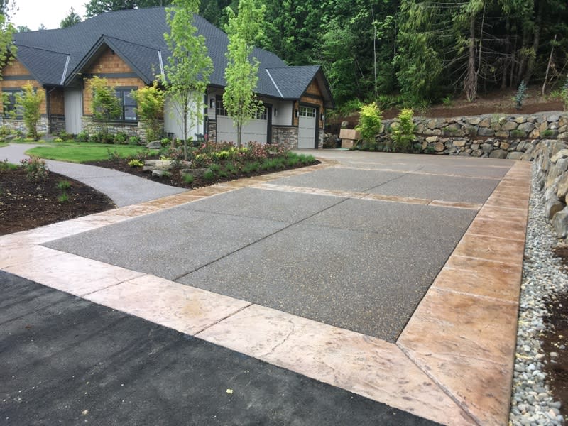 Stamped concrete border and driveway Beaverton, OR