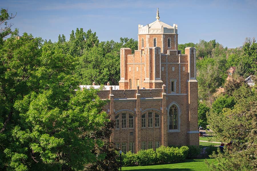 Gunter Hall, home to the ASLS department