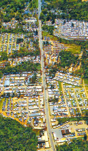 Brimfield Shows from above