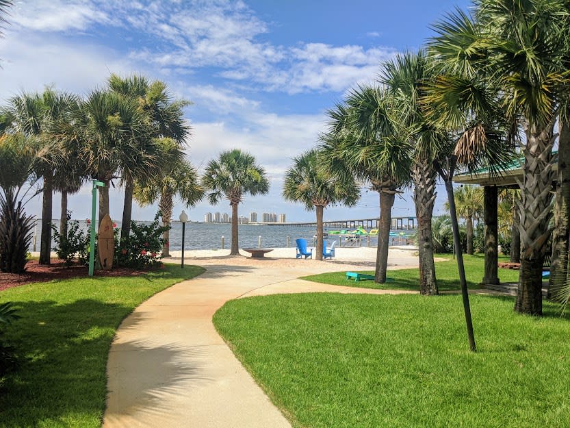 Best Western Navarre Waterfront