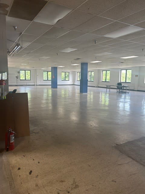 Available space, clean and ready for use