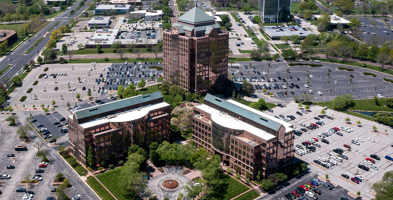 Lighton Plaza is located in the heart of Overland Park, at the intersection of College and Metcalf. Lighton Tower will be hom