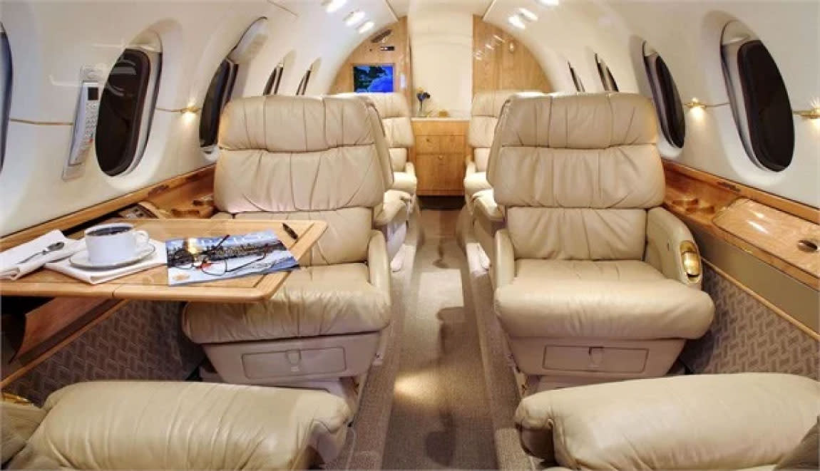 Hawker 800XP Serial Number 258419 - Cabin VIew #2