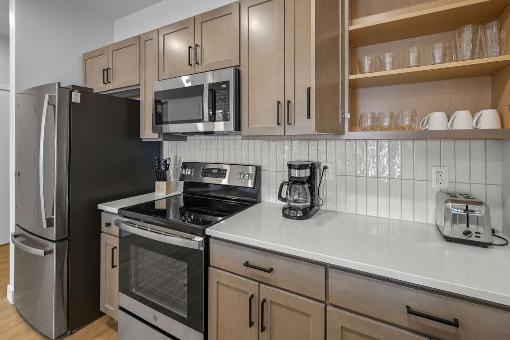 Urbane115 Apartment Kitchen