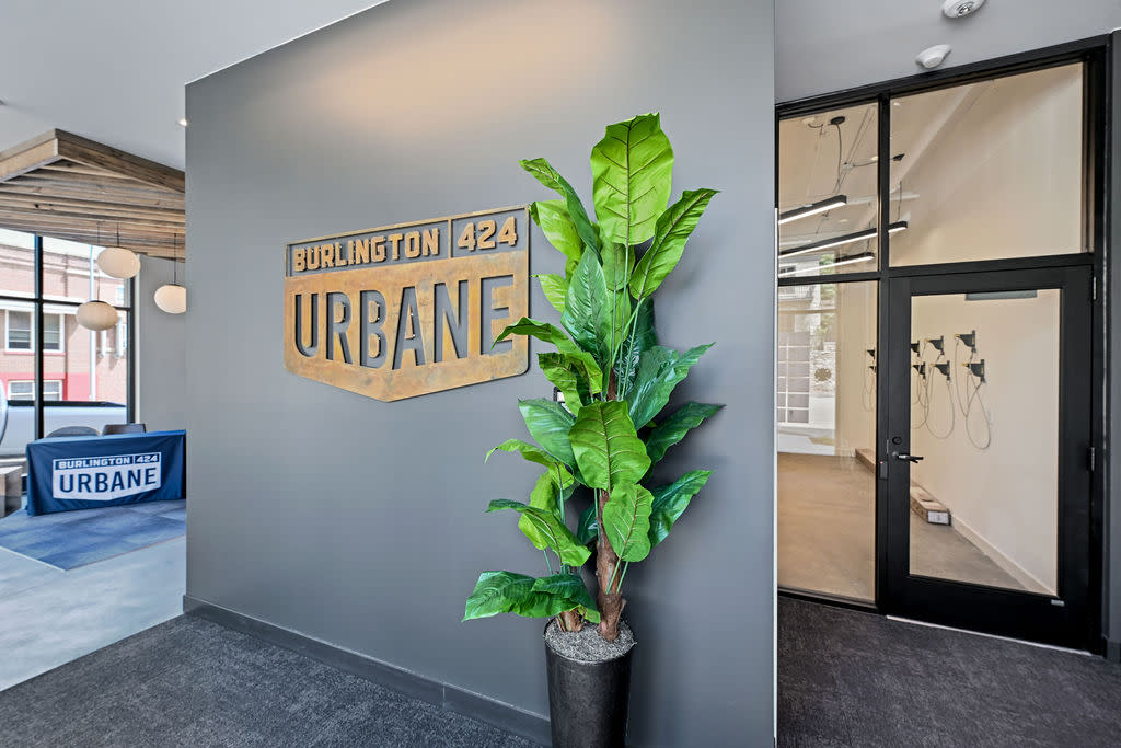 Urbane424 Lobby