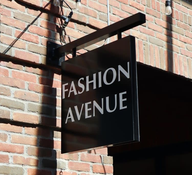 Fashion Avenue Sign