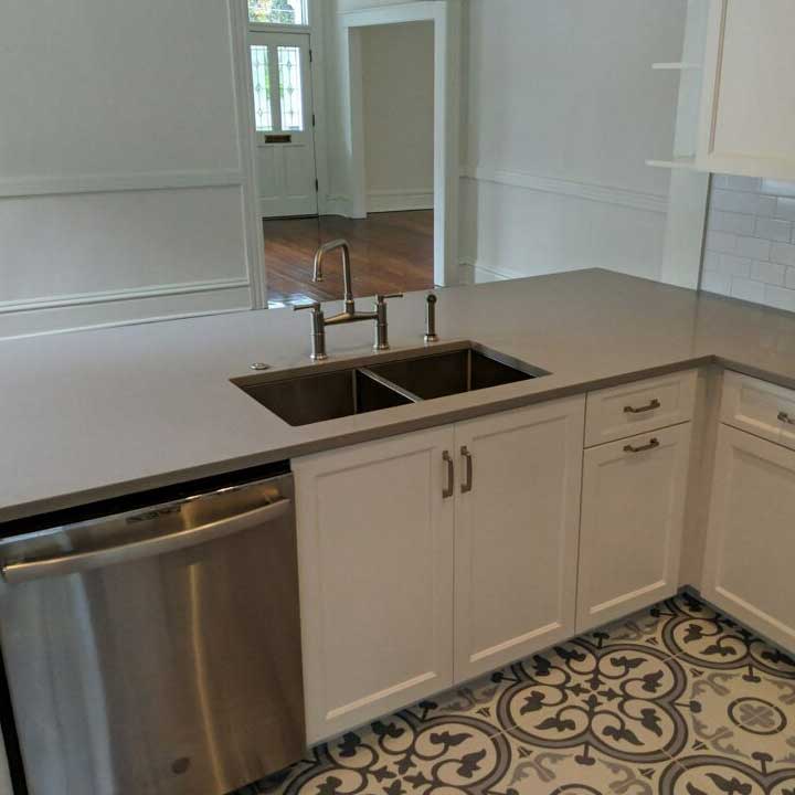 Residential kitchen sink, faucet, and dishwasher installation by EVERYDAYPLUMBER.com in St. Petersburg