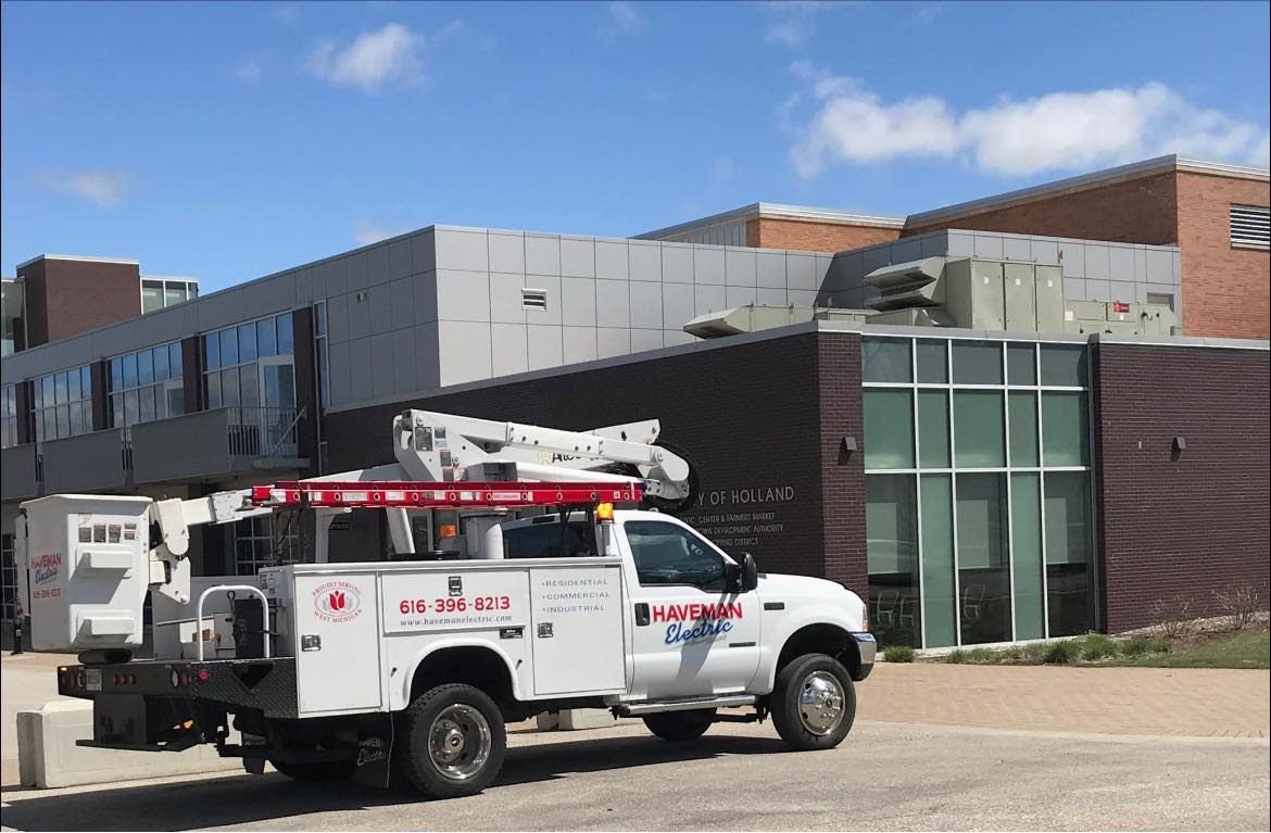 Aerial Bucket Truck Electrical Service