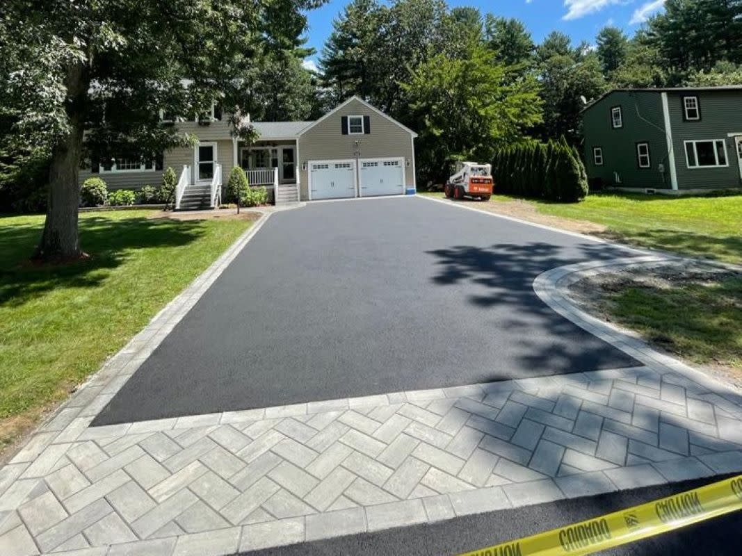 Asphalt driveway with paver apron in Andover, MA