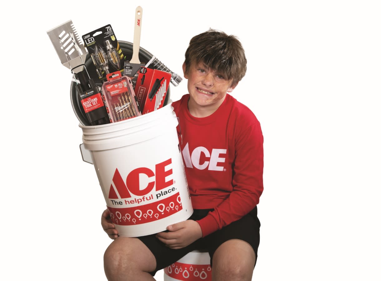 Miracle Bucket Sale at Sunshine Ace Hardware