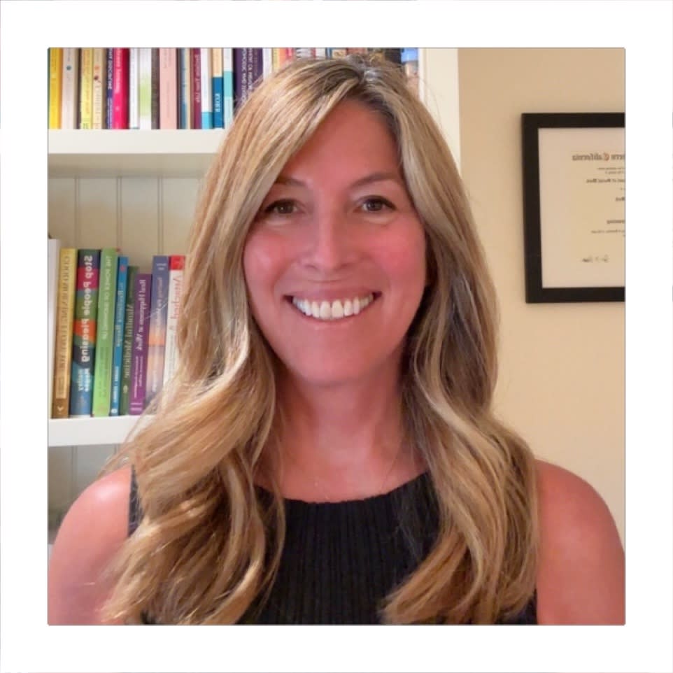 Cari Browning, RN, LCSW. Walnut Creek Therapist.