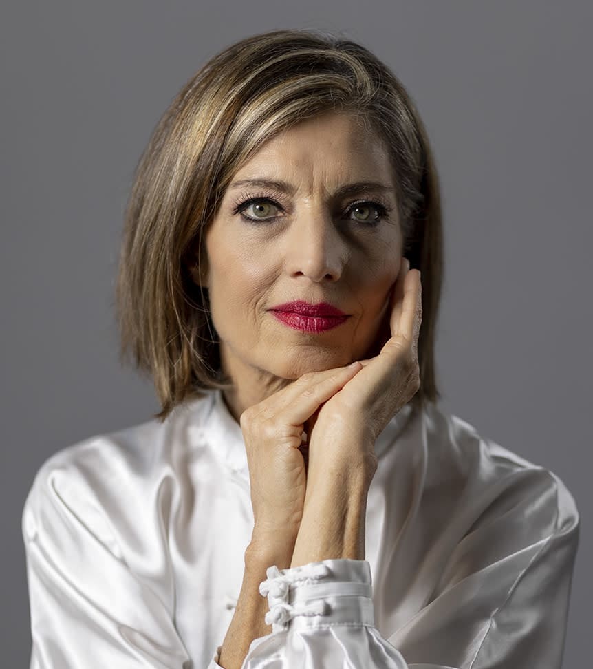 Cloe Couturier, DMQ, CSTD, CO, EHP-C. Author and Developer. Clinical Qigong Master of the Year 2023