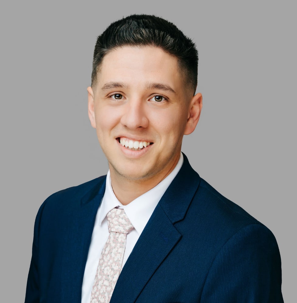 Headshot Photo of Austin Lee