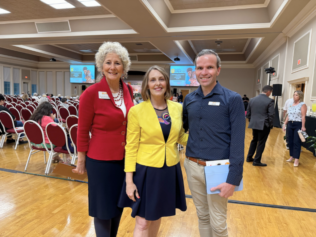 U.S. Representative Kathy Castor (middle) with HCAF