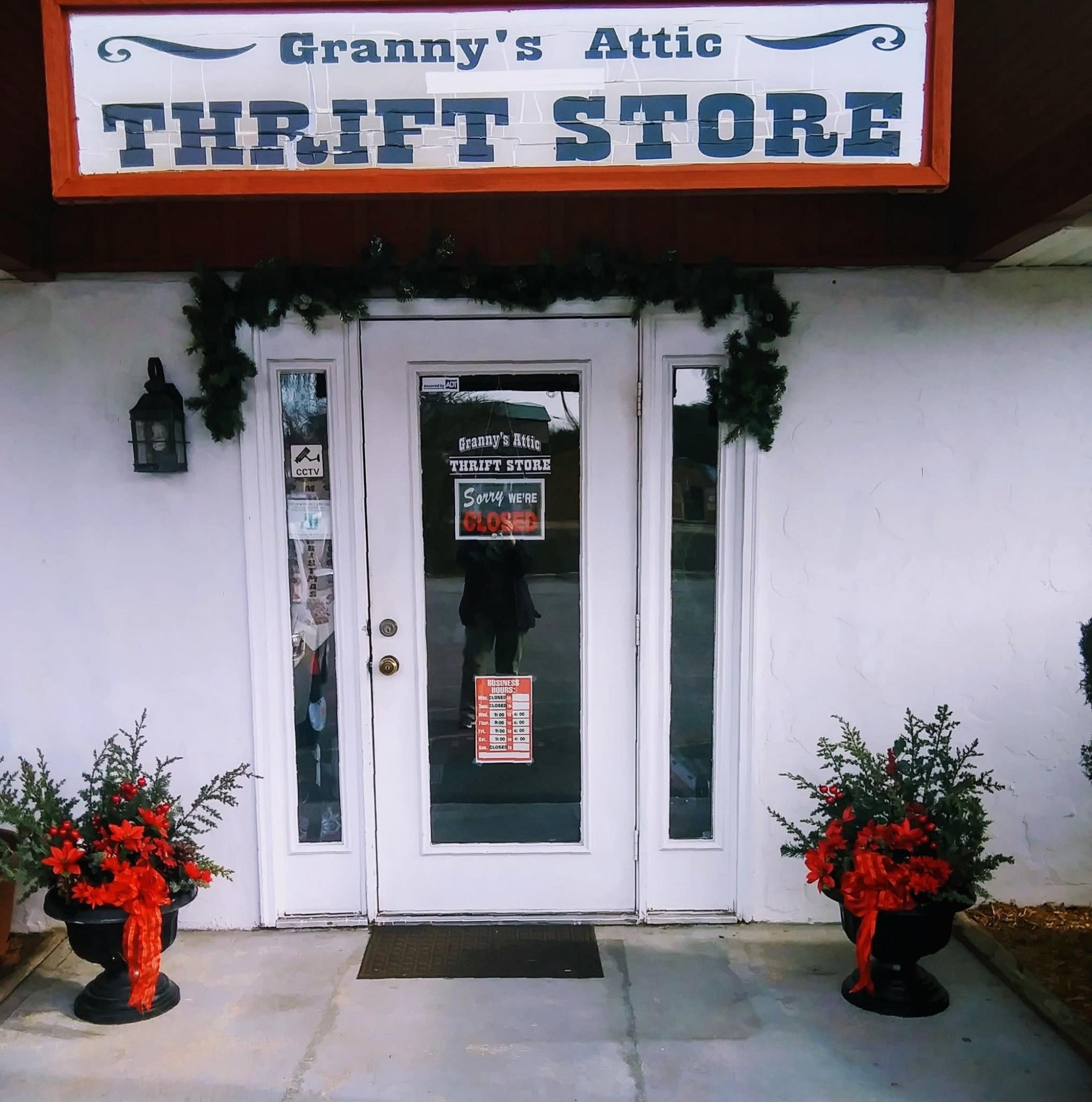Ribbon Cutting Granny's Attic Clay County Chamber of Commerce