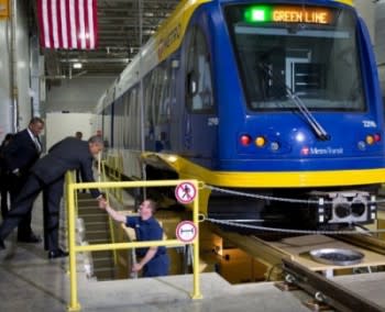 President Obama at Metro Transit Shop