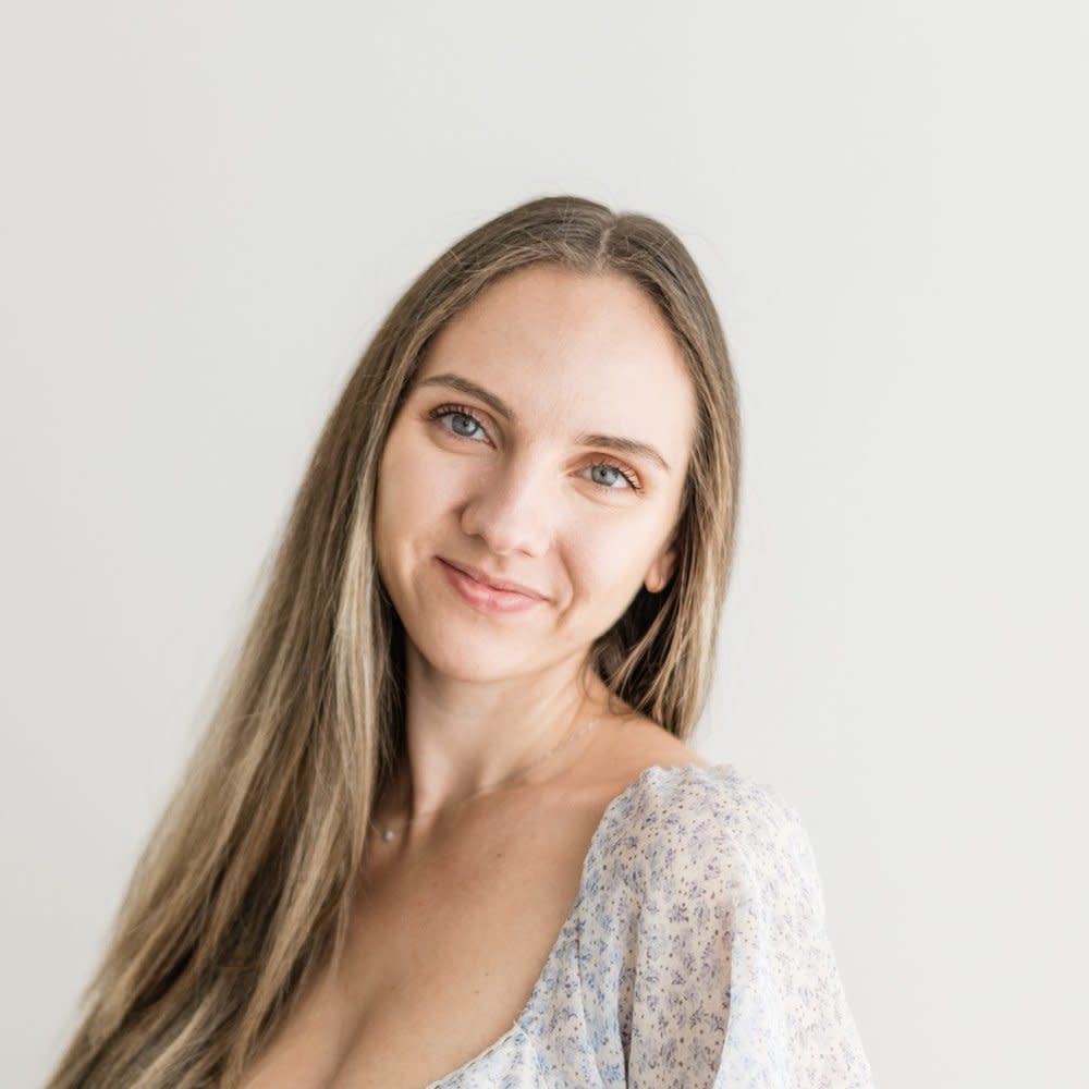 Katie Michelle Oganezov, Chicago newborn, maternity and family photographer
