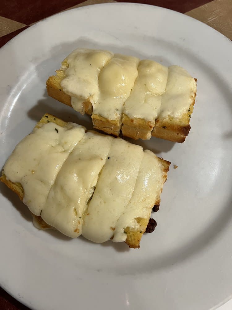 Garlic Bread with Cheese