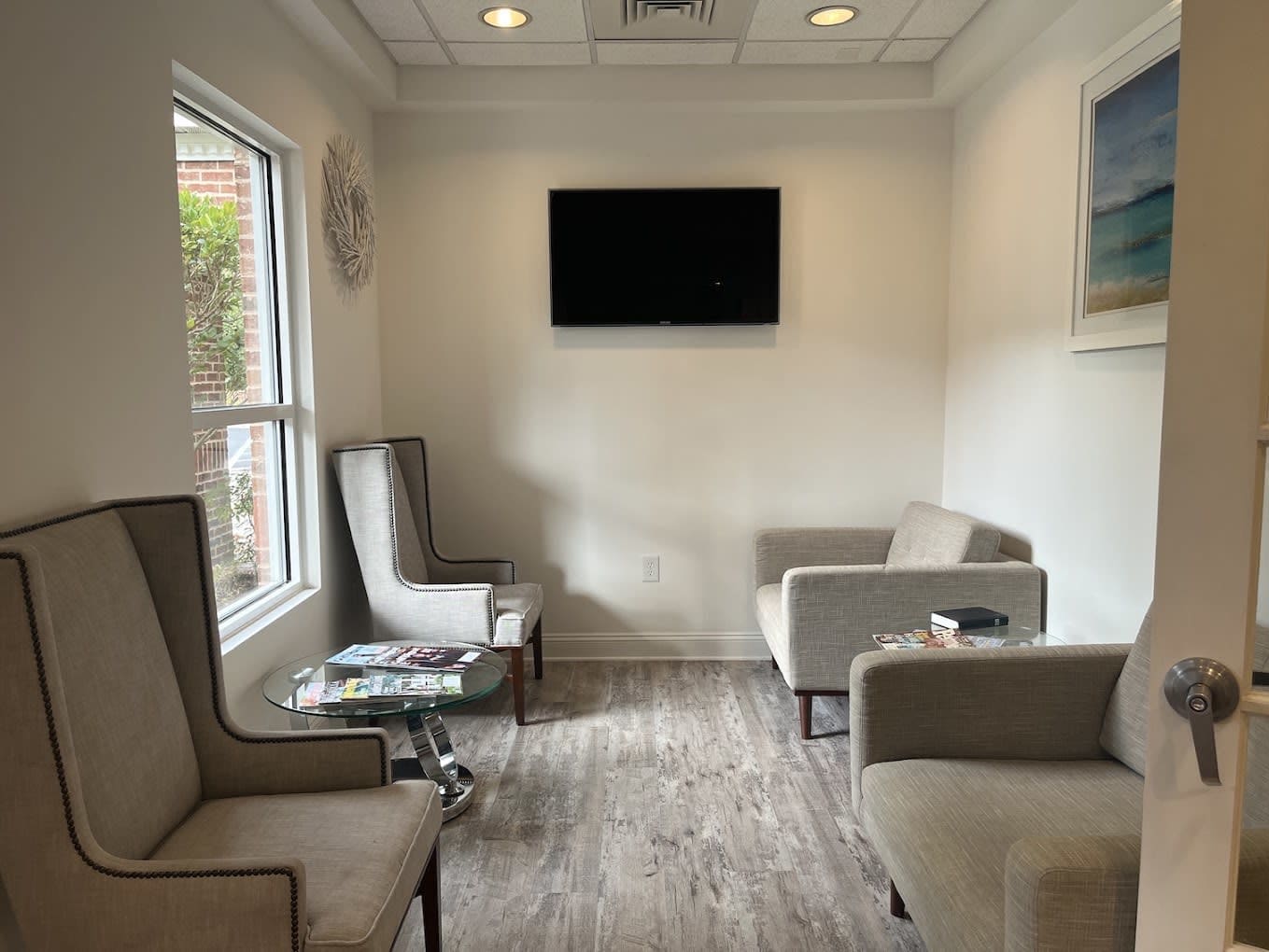 Waiting Area in Minti Fresh Smiles
