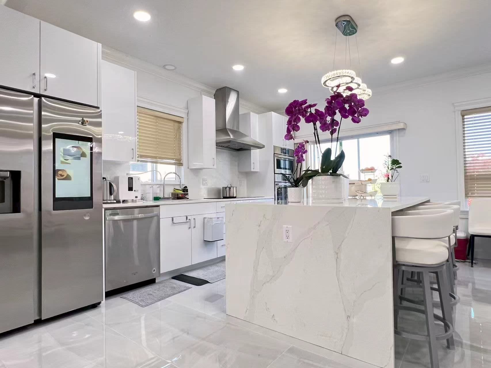 Blue Valley Cabinets - Custom Kitchen Cabinets for HAVAN Members