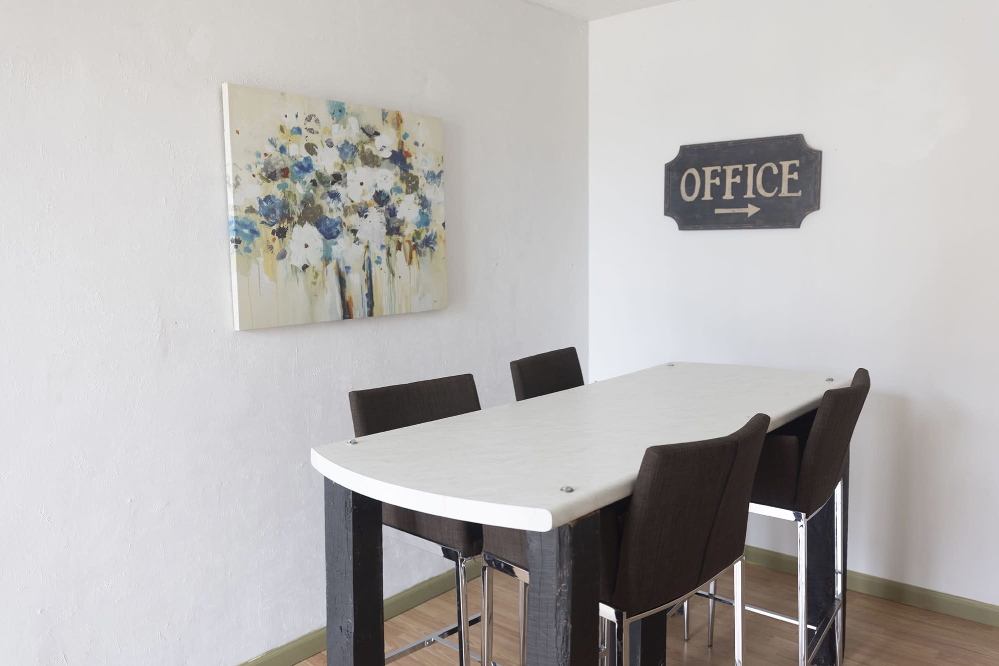 Coworking Space Farmington MO | Private Offices & Meeting Rooms | #WorkSpace573