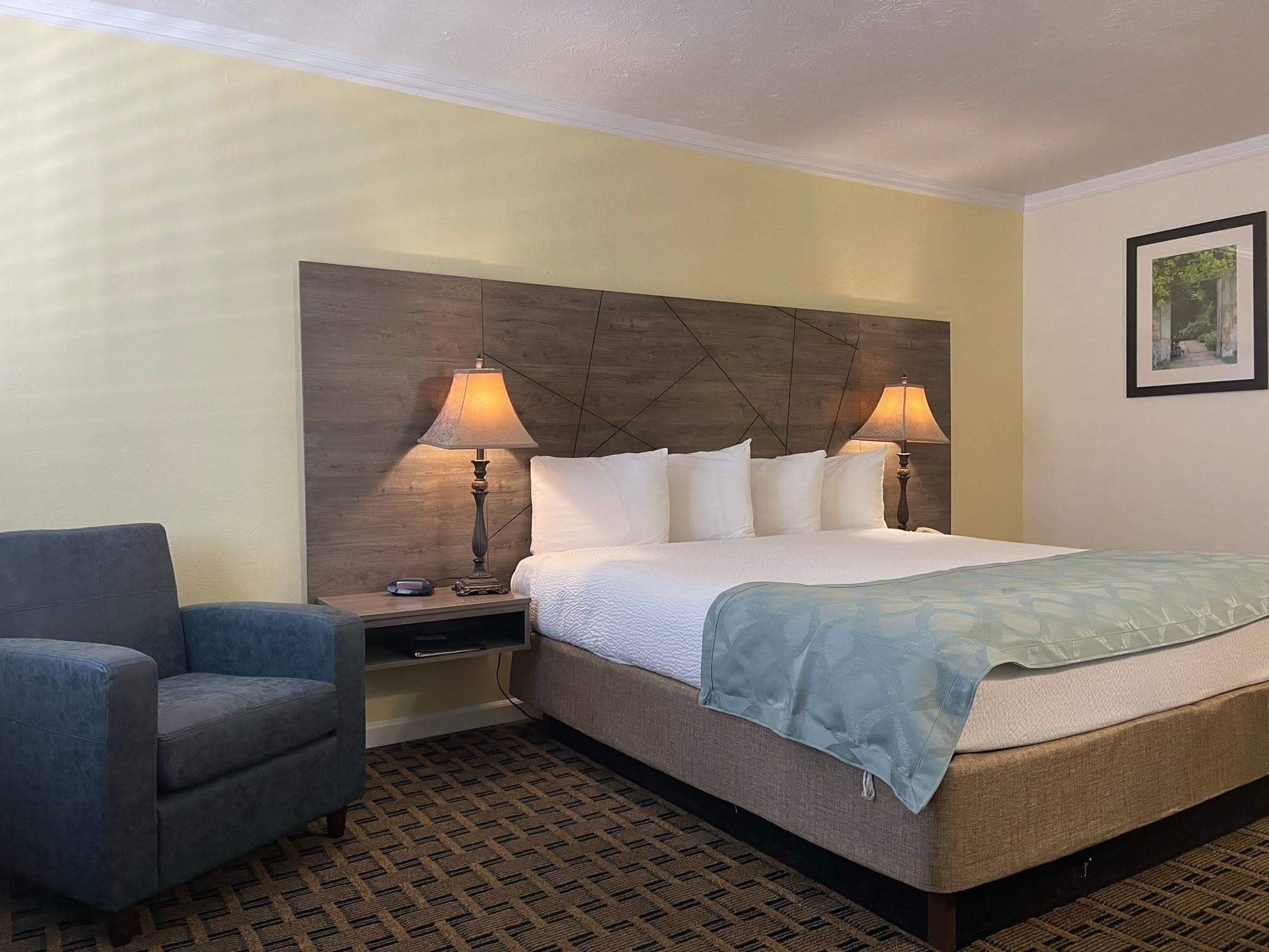 Baechtel Creek Inn Willits
