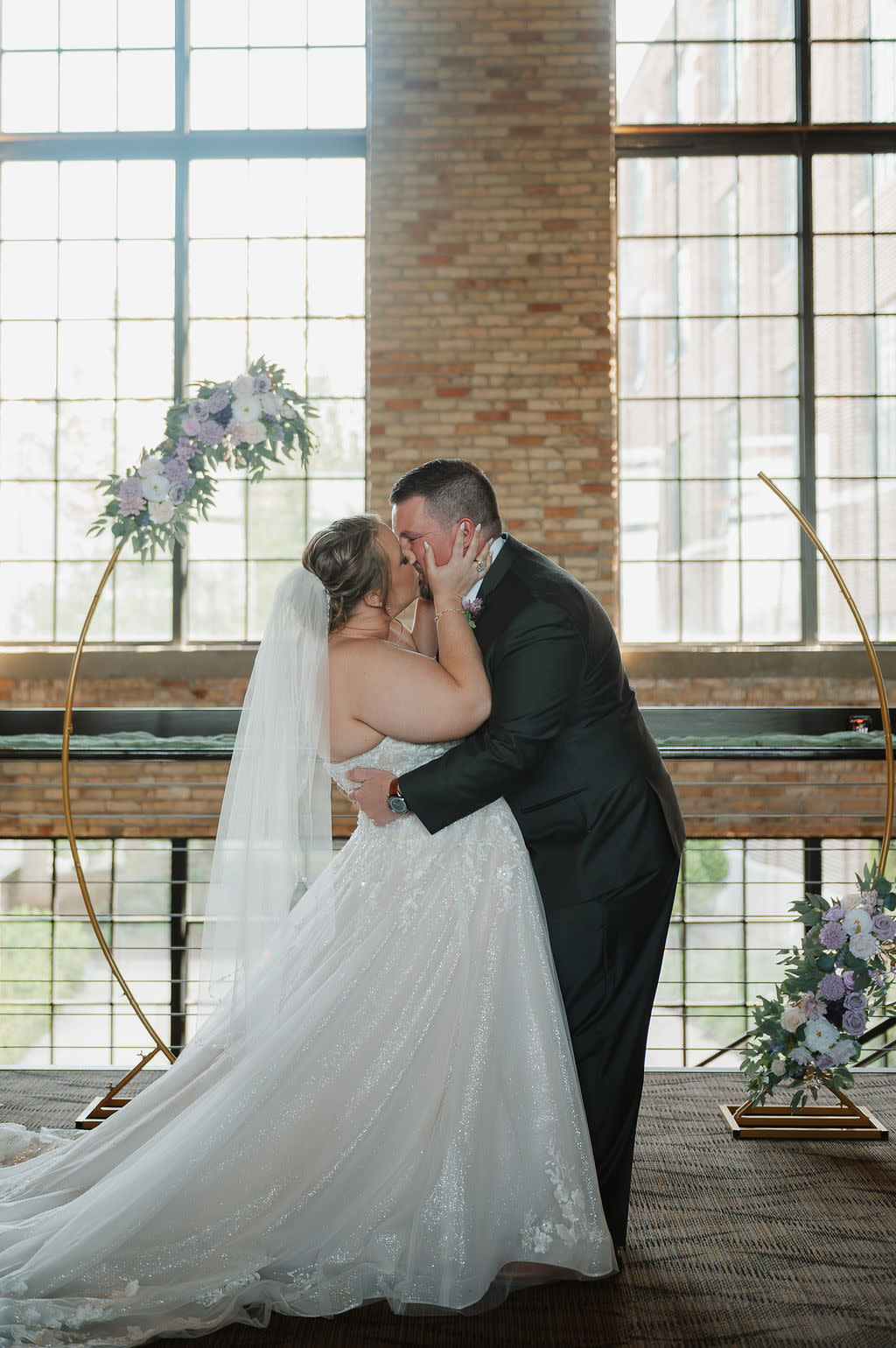 Bride & Groom Kiss, I do