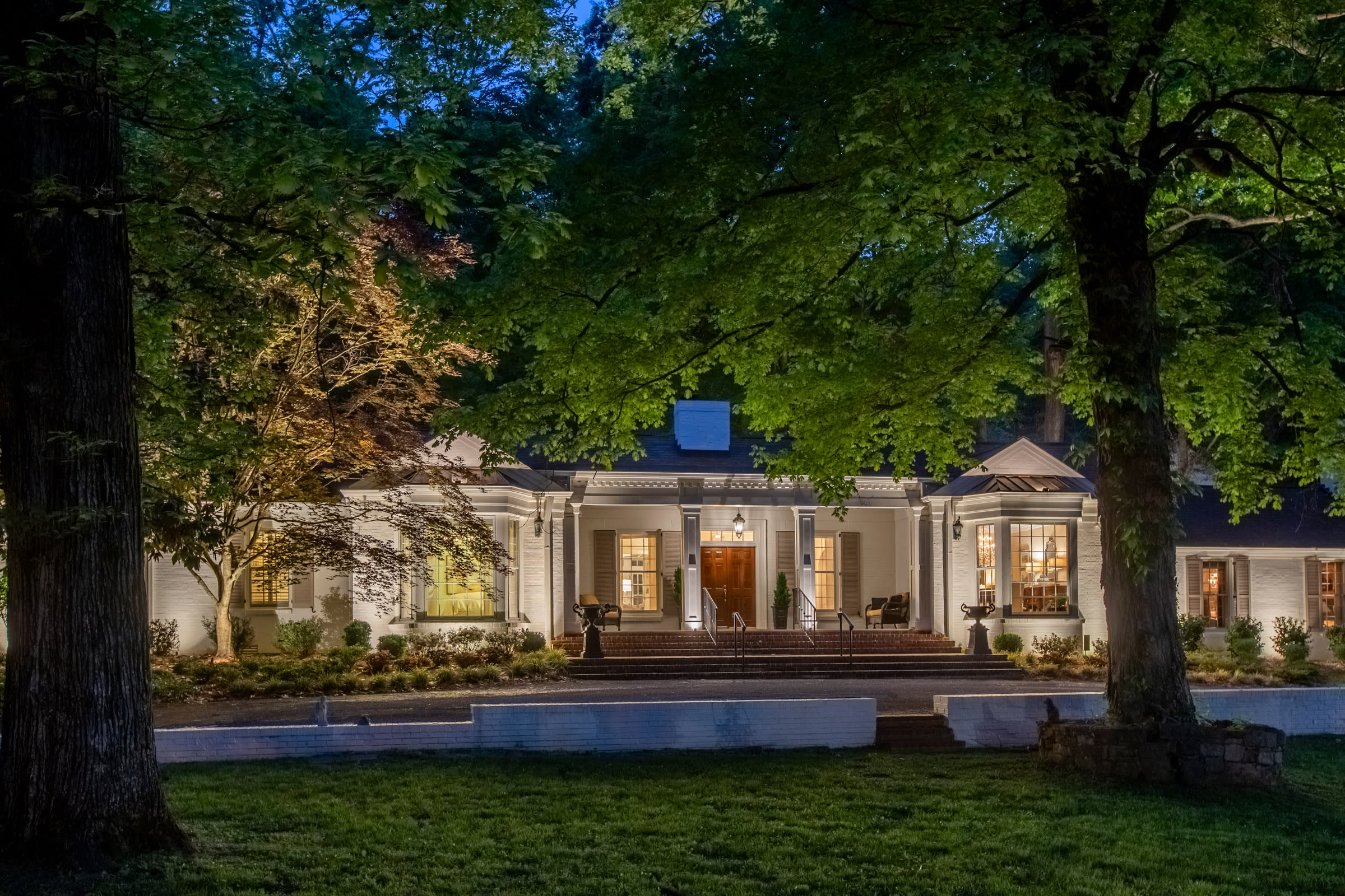 architectural lighting, outdoor lighting, lighting design