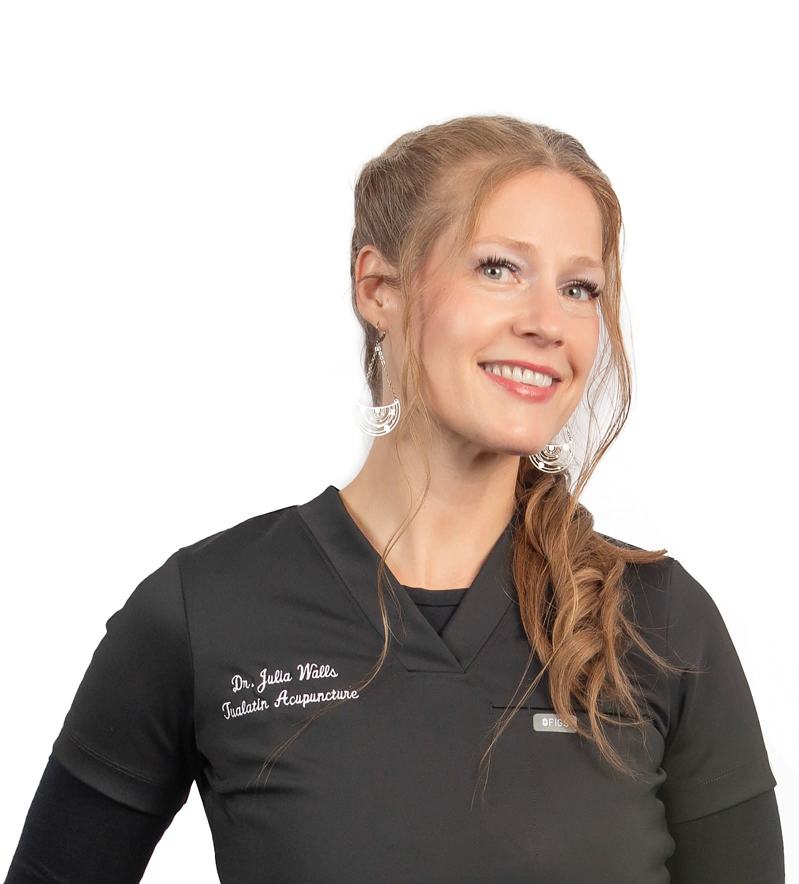 Dr. Julia Walls headshot