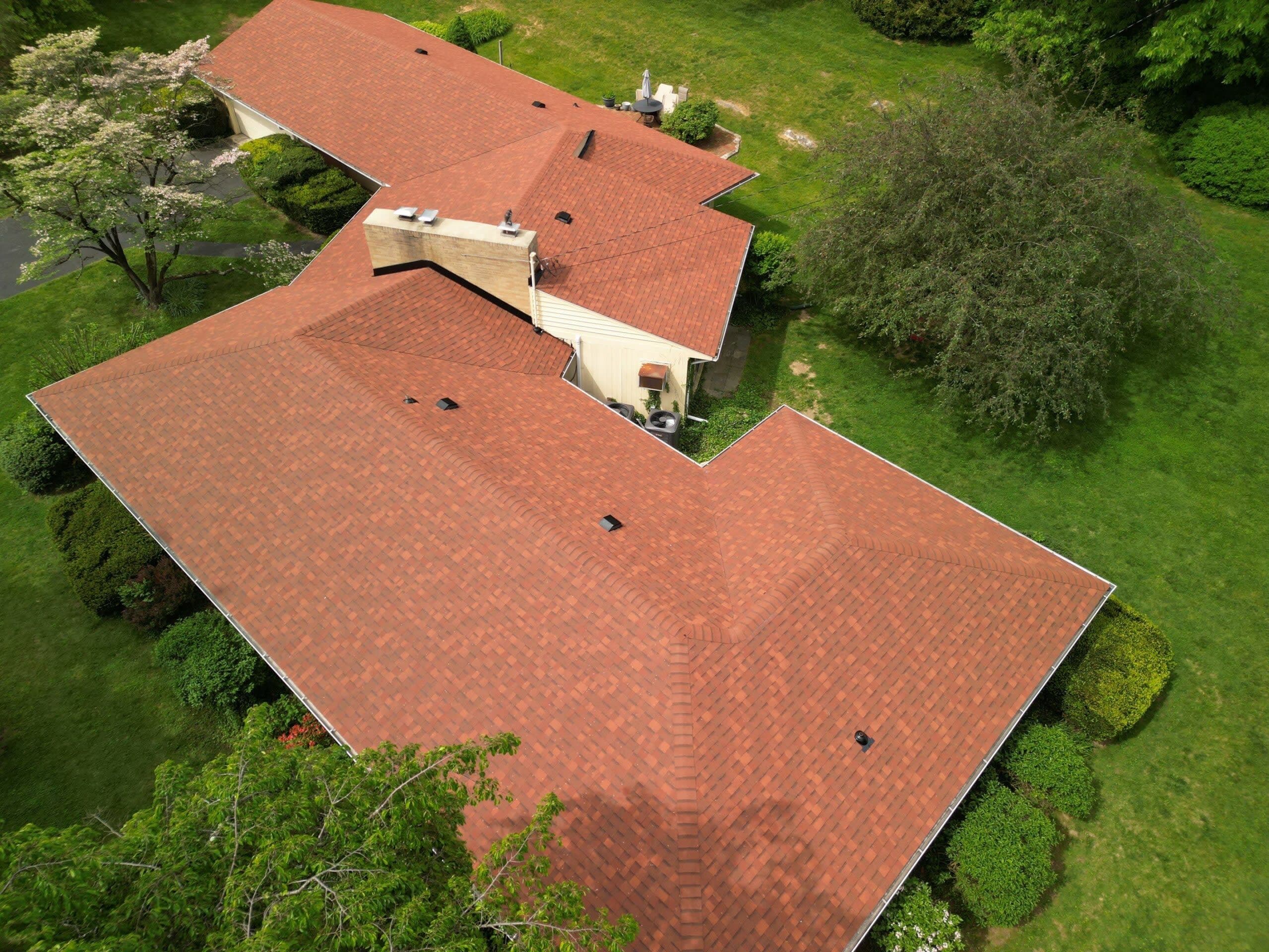 American Custom Contractors_Owens Corning Asphalt Shingle