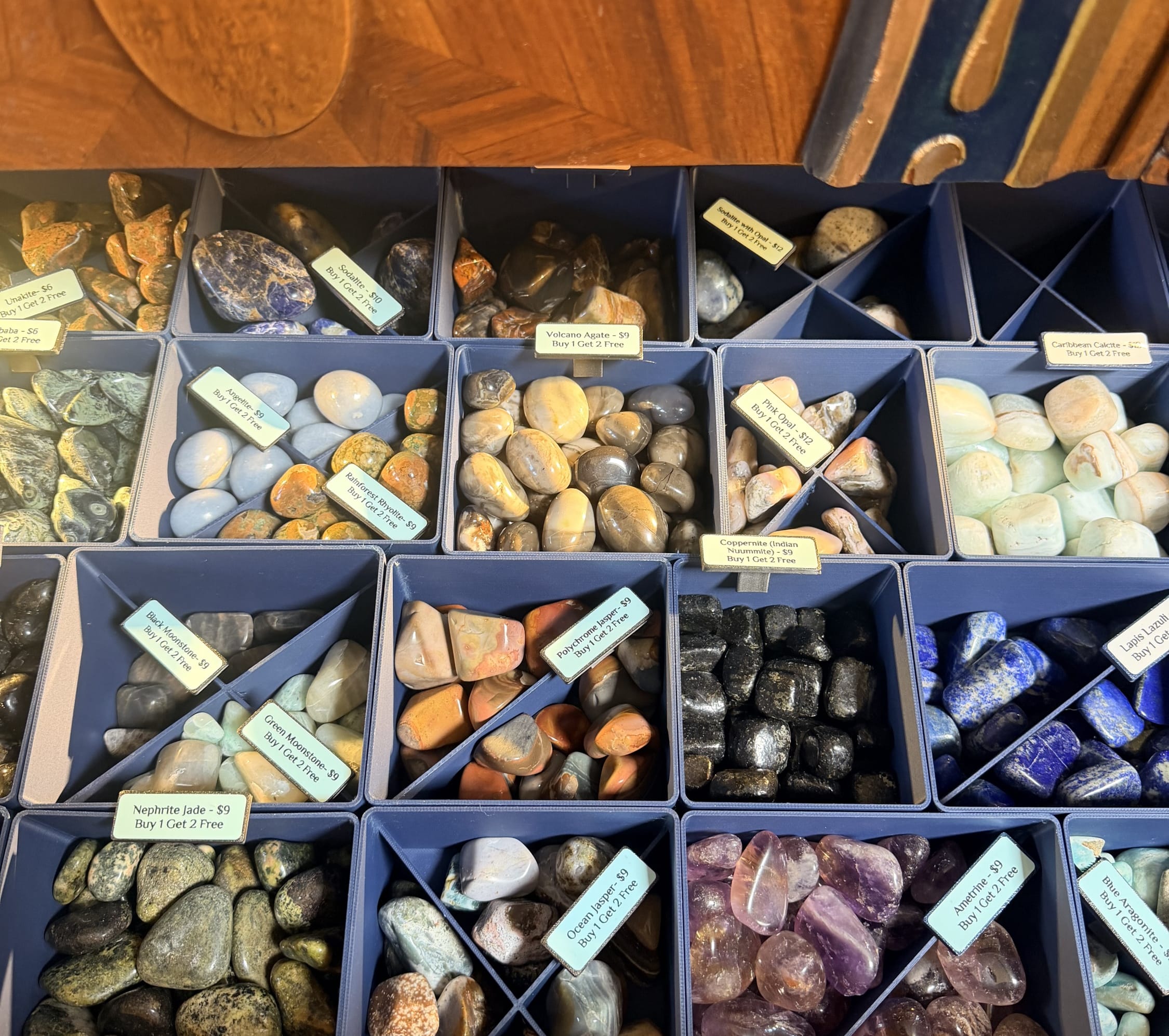 Vikata Lapidary and Magick Tumbled Stones