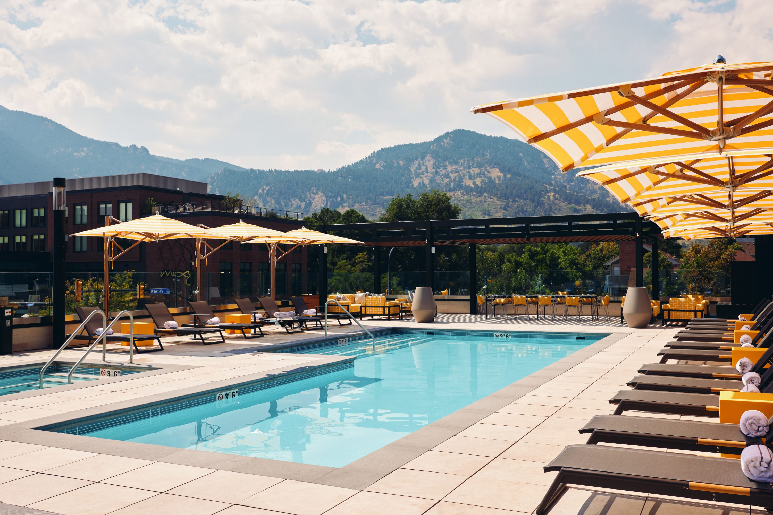 Limelight Boulder Rooftop Pool
